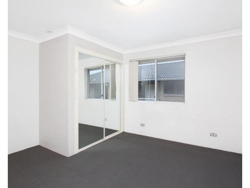 4/16 Henry Street, Parramatta NSW 2150